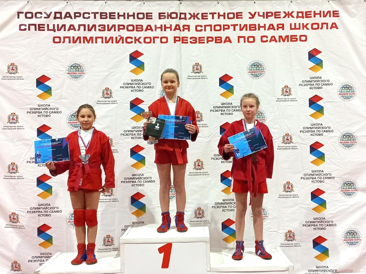 Самбисты «Выксунца» отличились в Кстове
