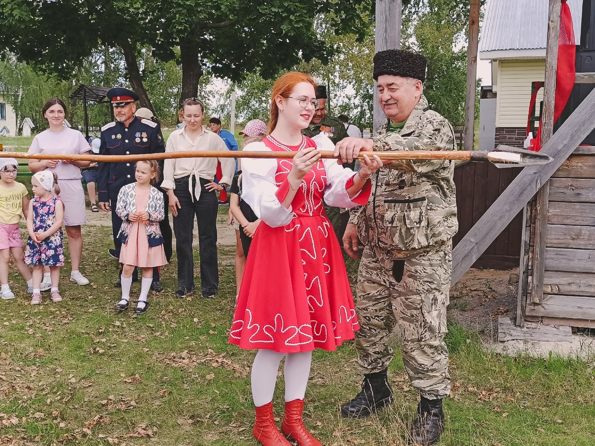 В Верхне-Верейском Доме творчества состоялся II Фестиваль народной культуры «Красная горница»