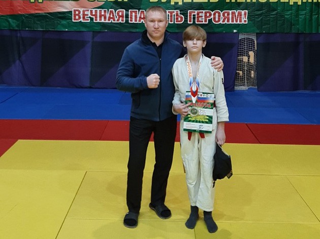 Кирилл Щербаков отобрался на первенство России по рукопашному бою