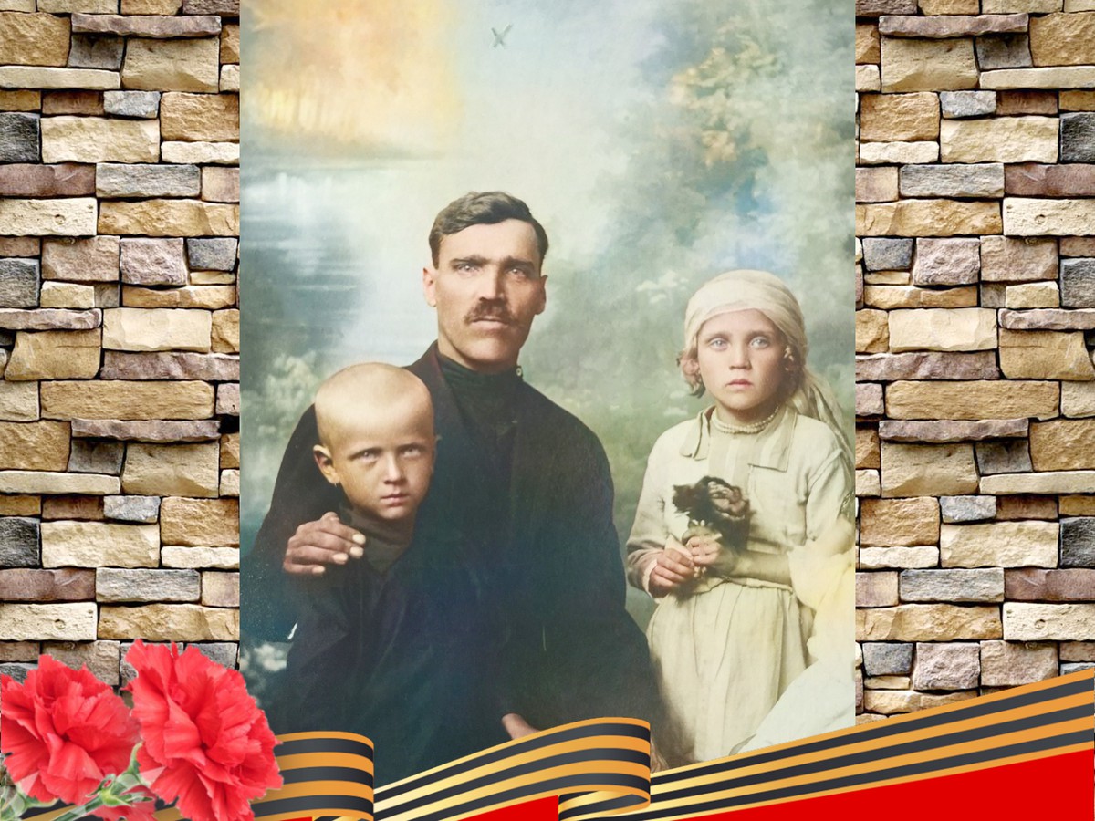 Стена памяти: Андрей Алексеевич и Василий Андреевич Харитоновы