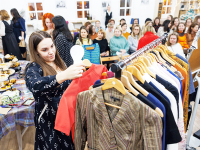 В Ex Libris провели аукцион находок в винтажном стиле