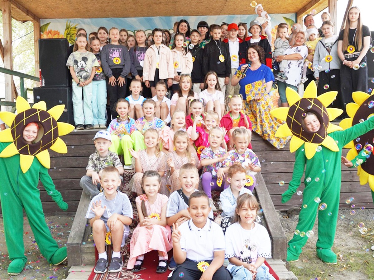 В Верхней Верее состоялся  XII Фестиваль близнецов