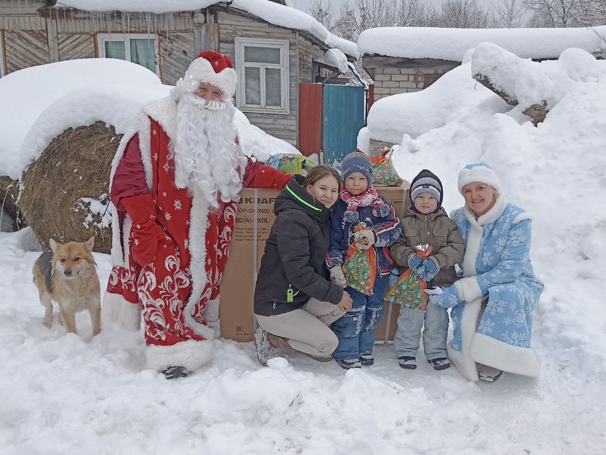 Рождественское чудо пришло в дома 95 семей округа