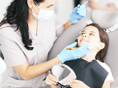 Как можно записать ребёнка к стоматологу?