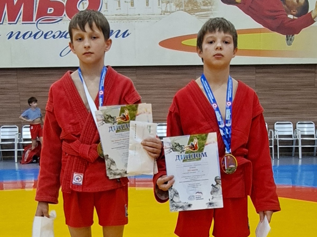 В Чебоксарах наши самбисты продемонстрировали хорошую борьбу