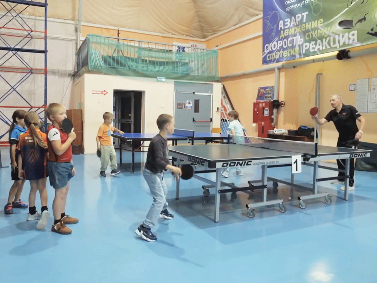 Выксунская секция настольного тенниса отметила 50 лет