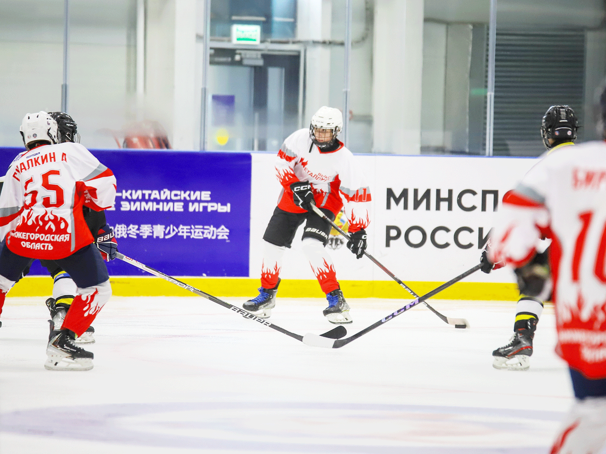 Наши хоккеисты одержали убедительную победу в международном турнире