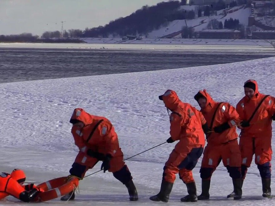 Если под ногами тонкий лёд, стоит ли рисковать?