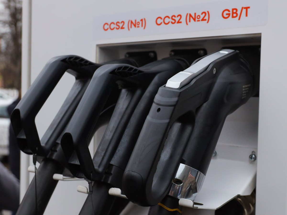 За четыре года в области появилось более 120 быстрых электрозарядных станций