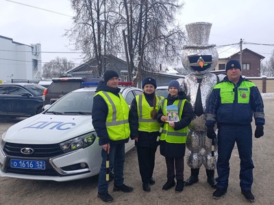 Госавтоинспекторы исполнили мечту юного выксунца