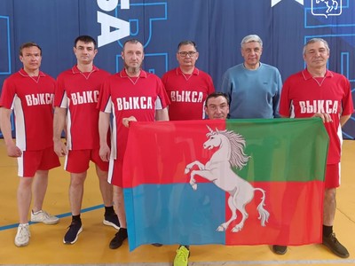 Наши ветераны состязались в волейболе сидя