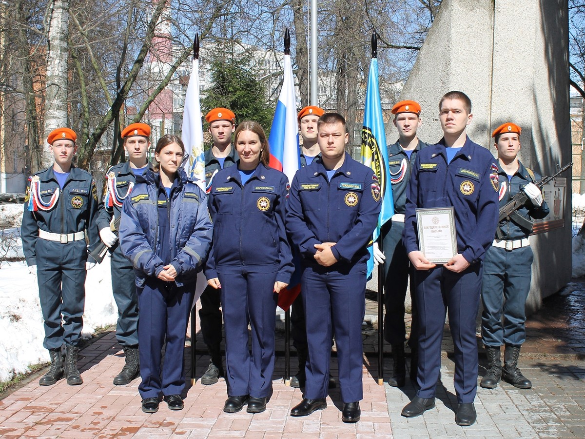 Студентов-спасателей из Выксы наградили