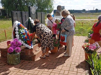 В Нижней Верее состоялся митинг ко Дню памяти и скорби