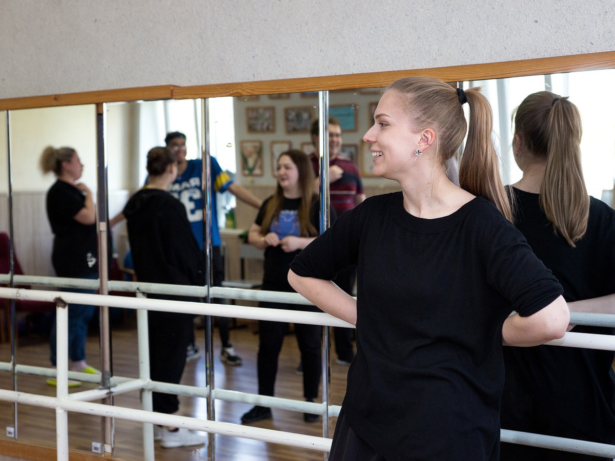 Выпускники театральных вузов  делятся опытом с земляками