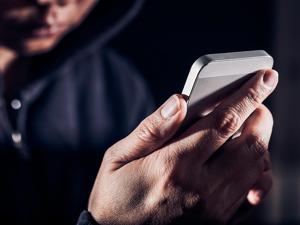 За кражу телефона выксунцу грозит до пяти лет тюрьмы