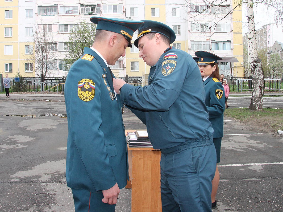 Пожарных Выксы поздравили с праздником