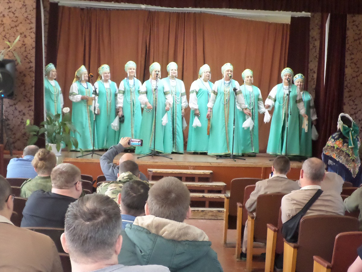 Ансамбль «Сударыня» дал концерт для раненых в Мулино