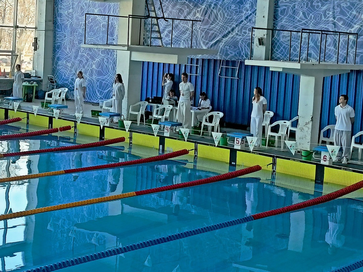 В эстафетах по плаванию воспитанники «Выксунца» завоевали два серебра