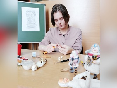 Ева Петрова мастерит авторские куклы