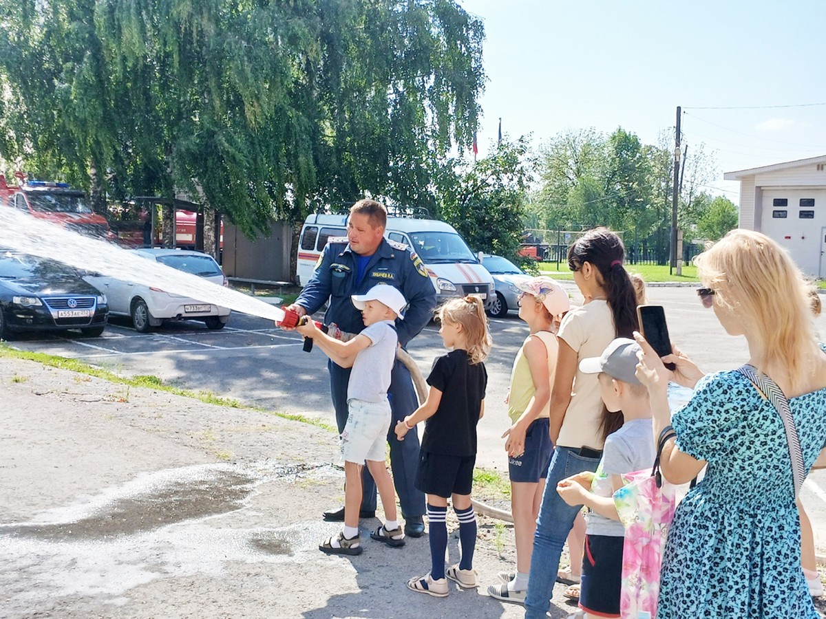 Детей, оказавшихся в трудной жизненной ситуации, учили безопасности