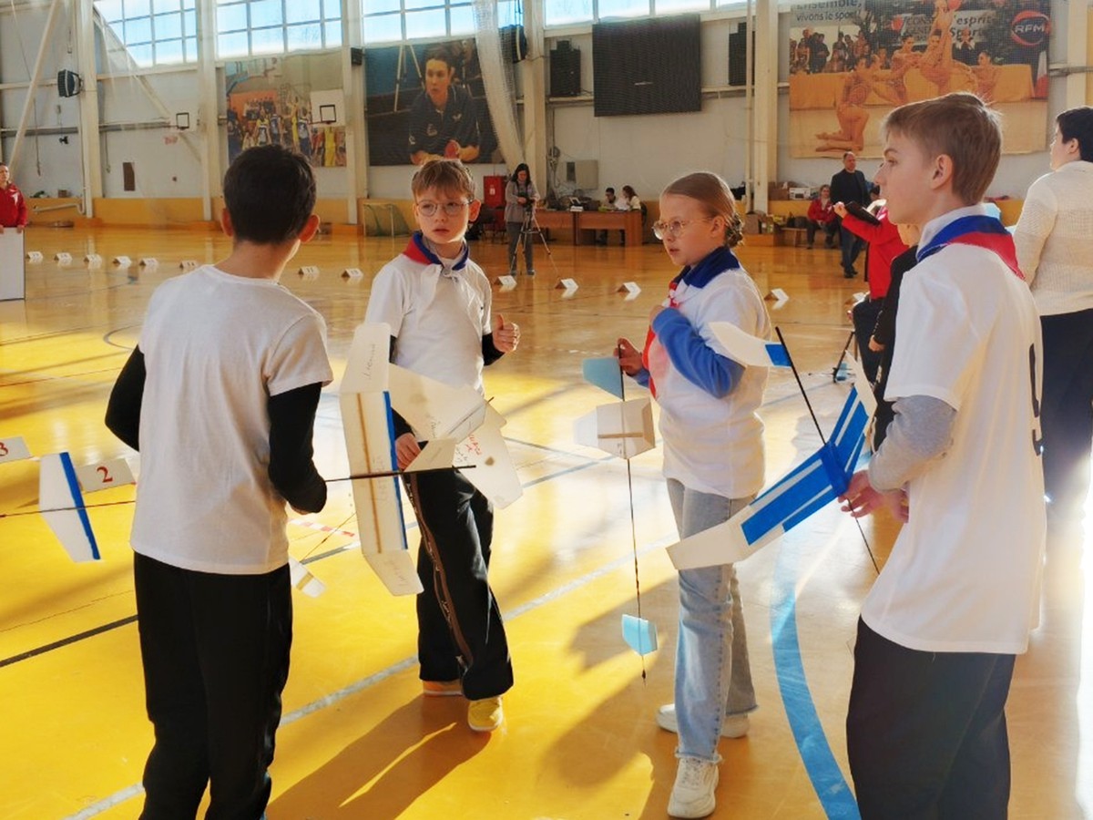 Юные авиамоделисты Выксы завоевали серебро