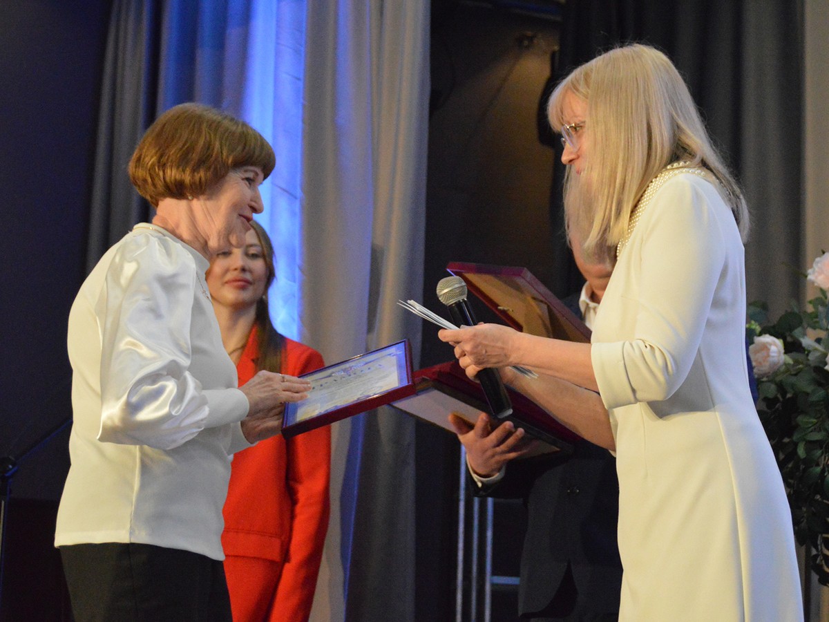 Встретились самые культурные