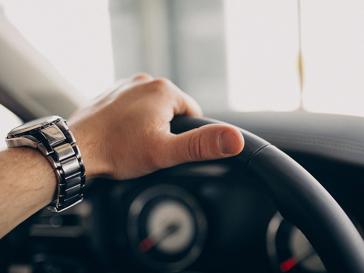 Период автоматического продления водительских прав закончился