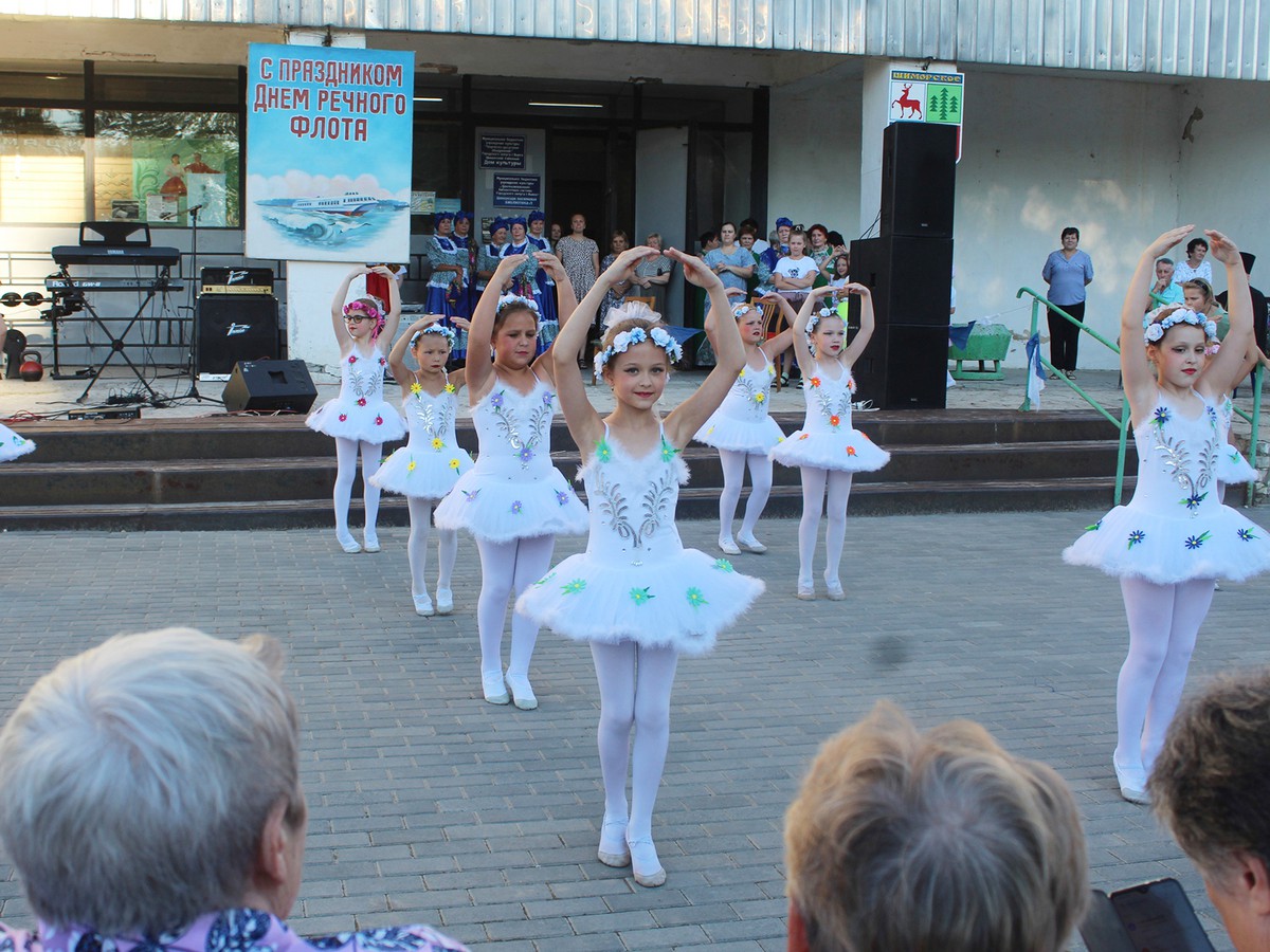 В субботу жители Шиморского отметили День посёлка