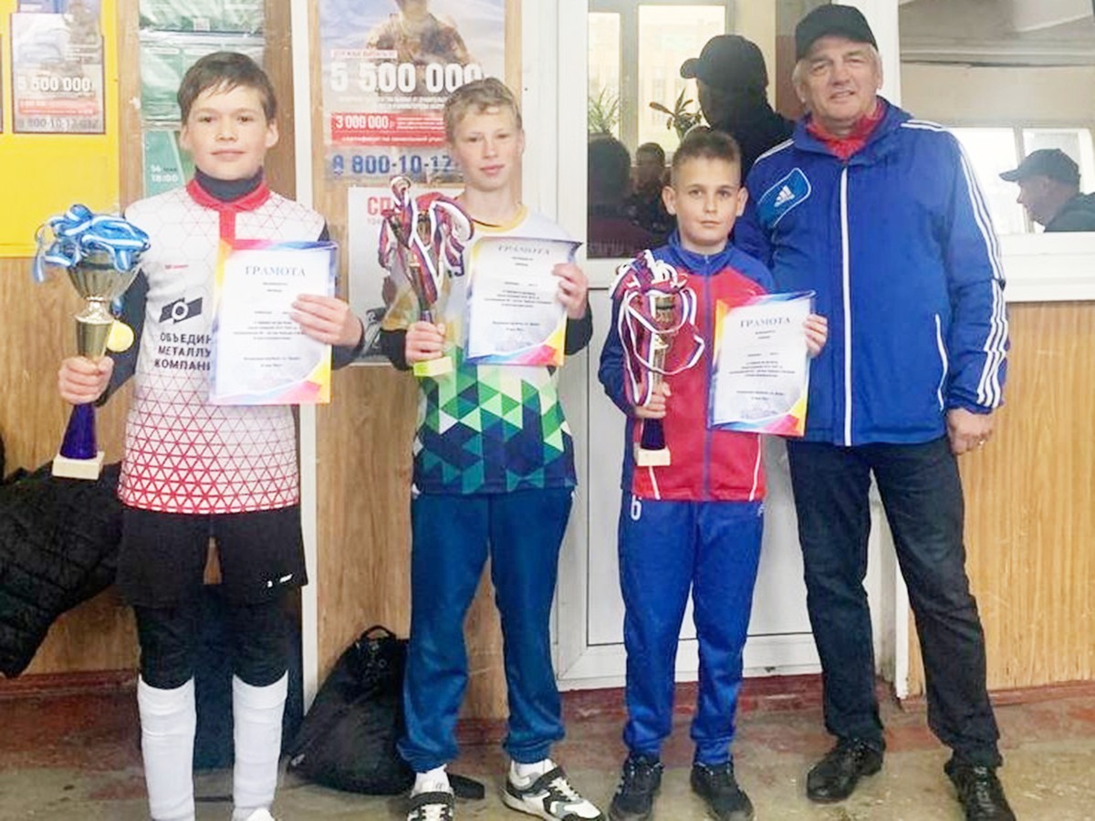 На домашнем поле наши футболисты одержали победу