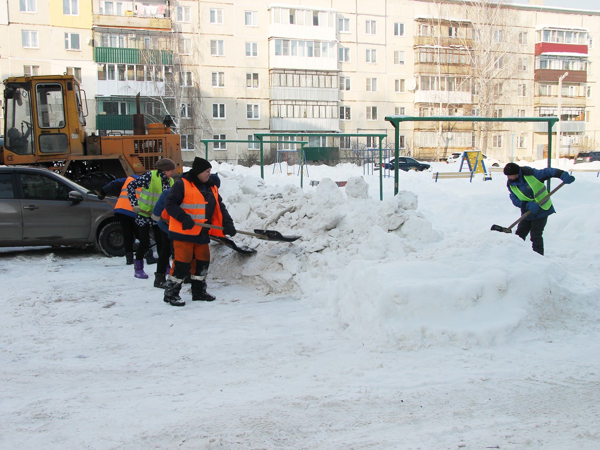 Выксунцы жалуются на сугробы