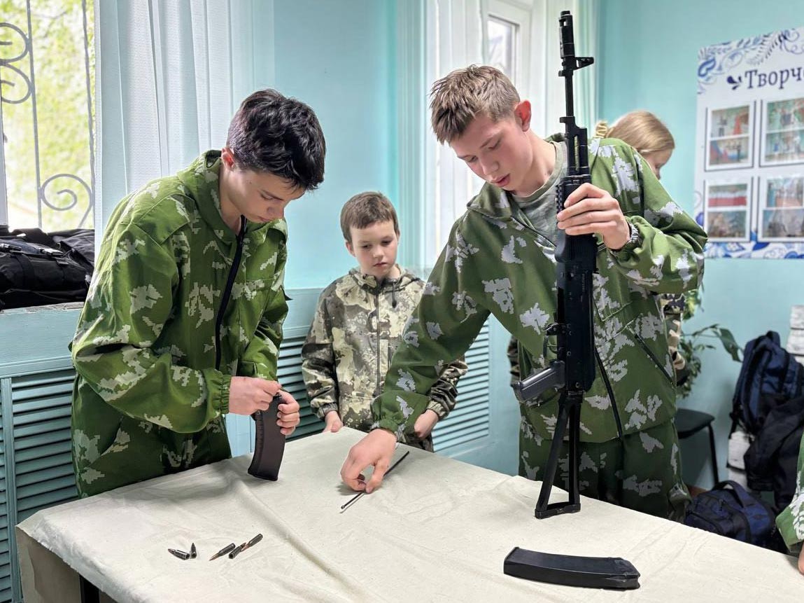 В Верхней Верее юные патриоты боролись за Кубок святого Пересвета