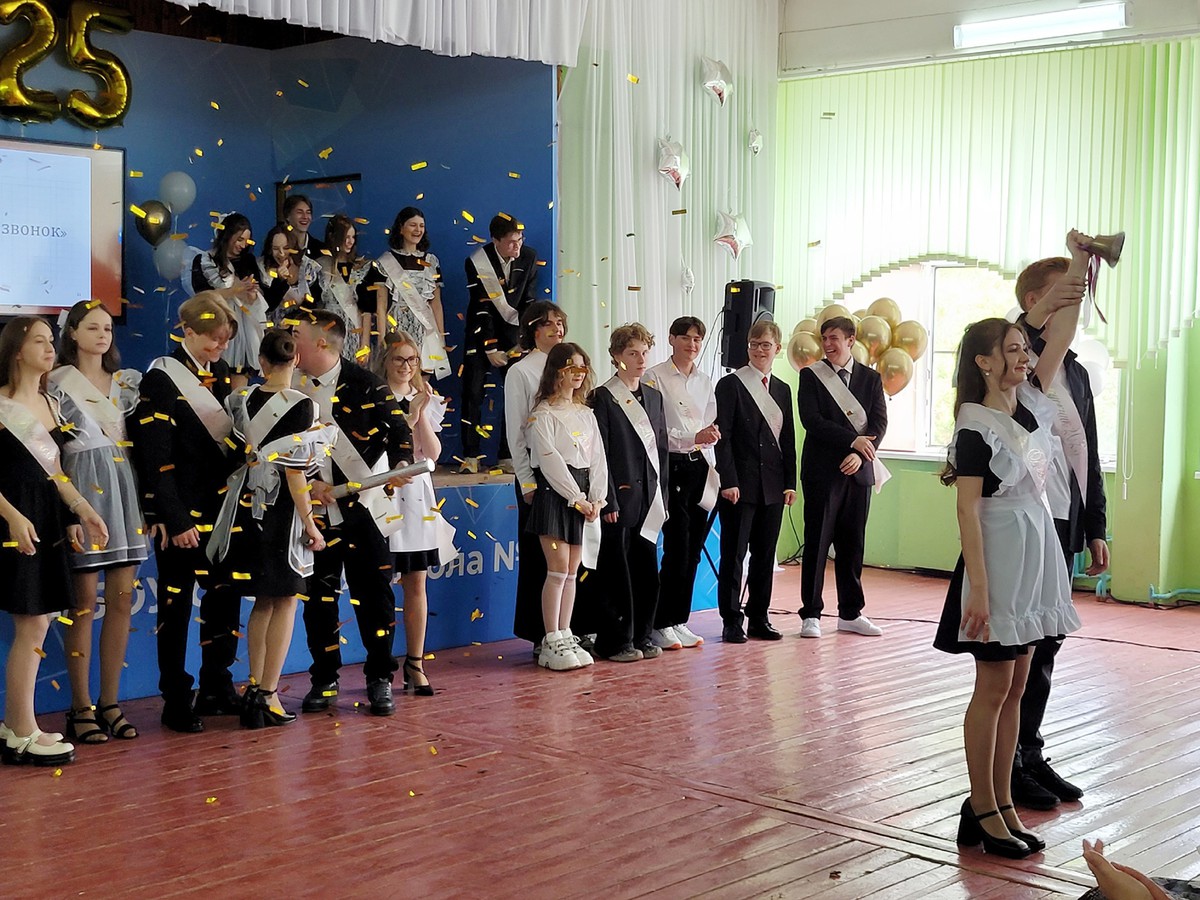 Последние звонки прозвучали почти для 47 тысяч нижегородских школьников