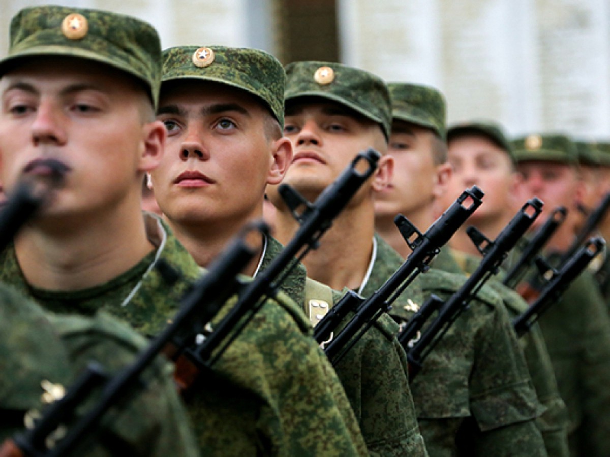 В округе идёт весенняя призывная кампания