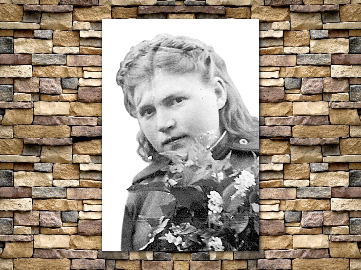 Стена памяти: Зинаида Михайловна Шибанова (Галкина)